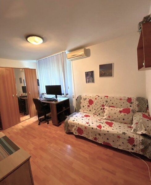 Unirii, Piata Alba Iulia, renovata